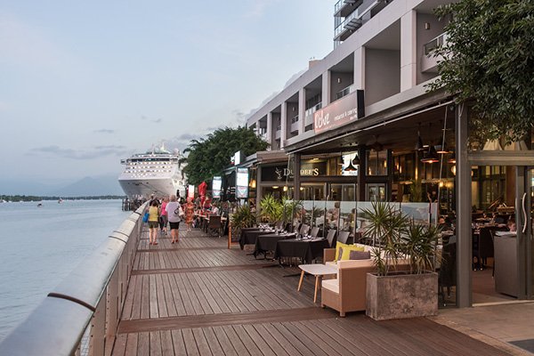 Cairns: Where To Eat, Drink, Play & Stay