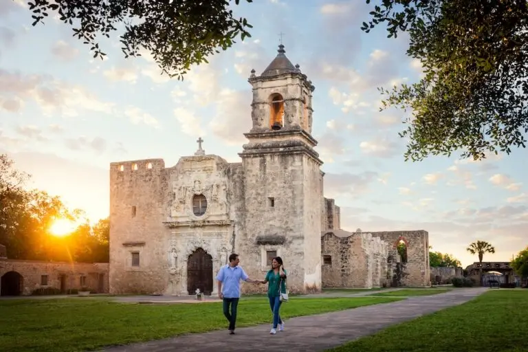 Our Guide to Visit San Antonio