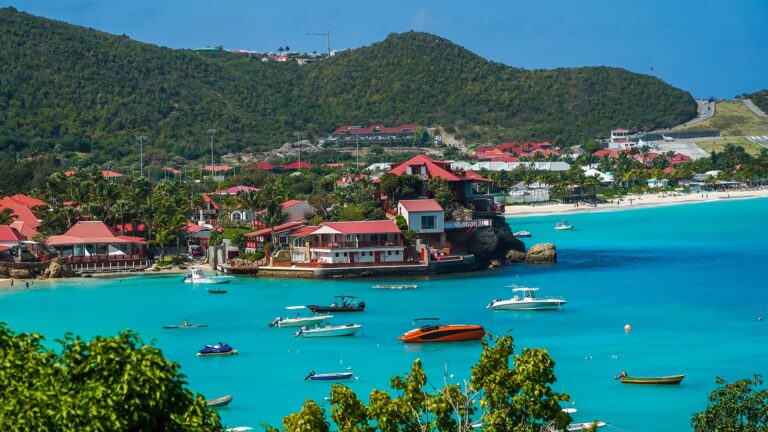 Island Luxury for the Inner Circle