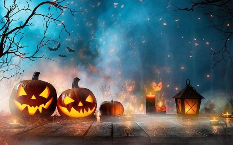 Haunting Halloween Ghost Tour in Japan