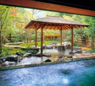 How to use the Onsen: Japanese hot springs etiquette