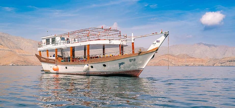 Exploring the Fjords of Khasab, Oman
