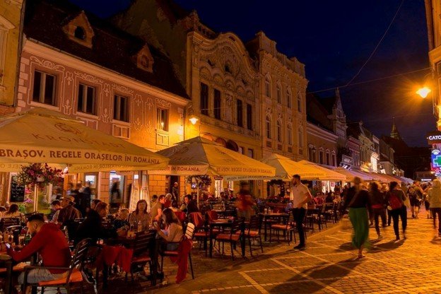 Staying at the Centrum House Hostel in Brașov, Romania